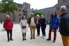 Z1905-17 Saint-Malo GDGW 14 Devant le chateau